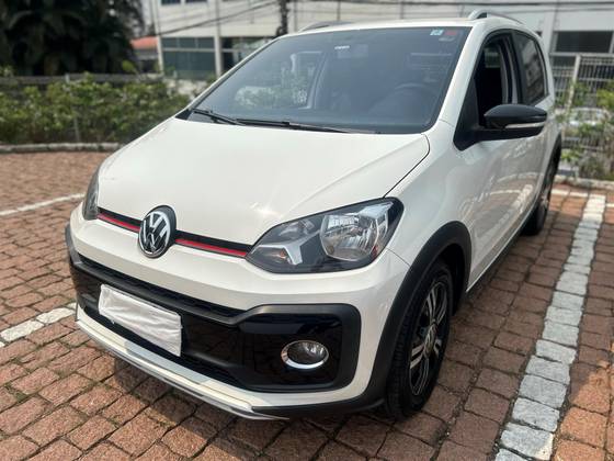 VOLKSWAGEN UP 1.0 170 TSI TOTAL FLEX XTREME 4P MANUAL